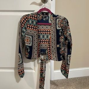 Missguided tie front top! Size US 2!